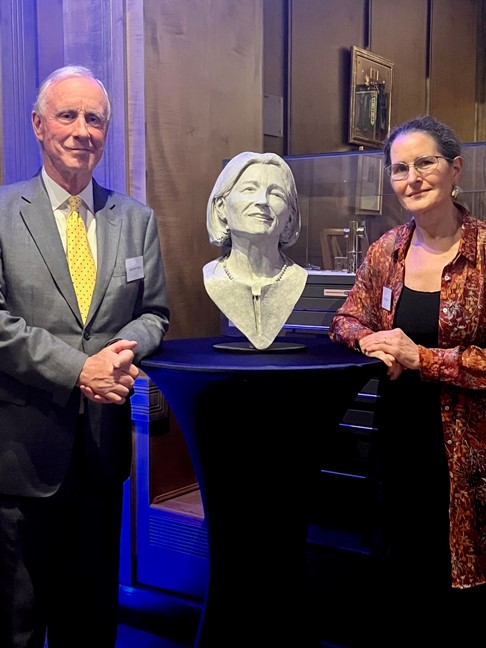 Bust of Clare Marx with her husband Andrew Fane on the left and sculptor Lisa Sacks on the right