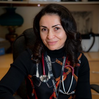 Dr Elena Mucci